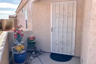 2450 Highland Trail, Bullhead City, AZ 86442 - Photo 8