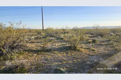 215-11-221 Quartzite Drive, Golden Valley, AZ 86413 - Photo 2