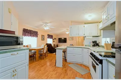 490 N Moon Mountain Avenue #14, Quartzsite, AZ 85346 - Photo 16