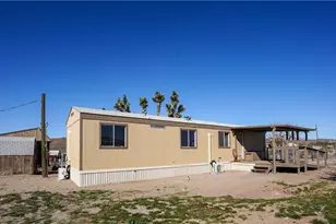 6892 Concho Dr, Dolan Springs, AZ 86441 - Photo 2