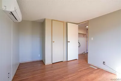 6892 Concho Drive, Dolan Springs, AZ 86441 - Photo 12