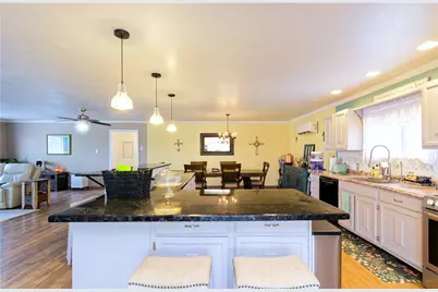 25388 Pendleton Way, Bouse, AZ 85325 - Photo 12