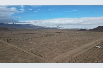 00 E Mountain Meadow Road, Kingman, AZ 86409 - Photo 6