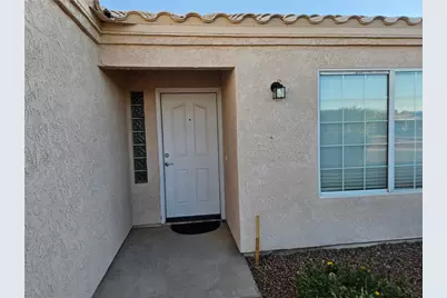 1804 E La Entrada Place, Fort Mohave, AZ 86426 - Photo 2