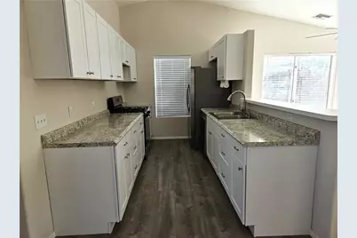 1804 E La Entrada Place, Fort Mohave, AZ 86426 - Photo 6