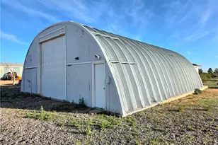 5848 W Crystal Dr, Golden Valley, AZ 86413 - Photo 4