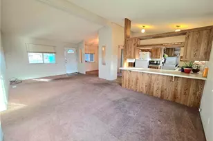 5848 W Crystal Dr, Golden Valley, AZ 86413 - Photo 10