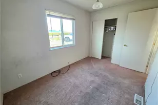 5848 W Crystal Dr, Golden Valley, AZ 86413 - Photo 26