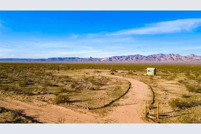 3629 S Peoria Trail, Golden Valley, AZ 86413 - Photo 2