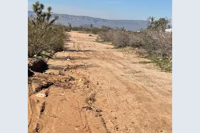 10 S Mary Pl., Yucca, AZ 86438 - Photo 12