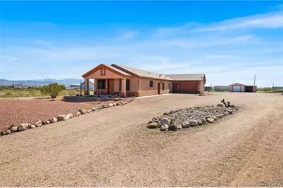 7880 W Shipp Drive, Golden Valley, AZ 86413 - Photo 4