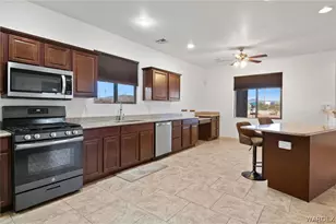 7880 W Shipp Dr, Golden Valley, AZ 86413 - Photo 26