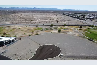 2440 E Corte La Mancha, Fort Mohave, AZ 86426 - Photo 4
