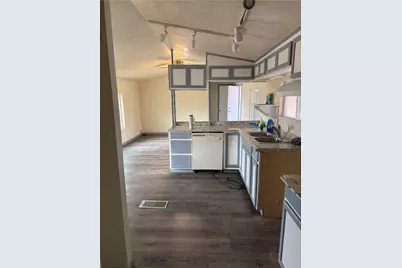 303 S Horn Road, Golden Valley, AZ 86413 - Photo 4