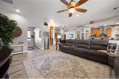 1748 Havasupai Drive, Bullhead City, AZ 86442 - Photo 12
