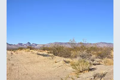 6671 W Brook Drive, Golden Valley, AZ 86413 - Photo 14