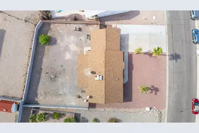 848 Indian Head Drive, Bullhead City, AZ 86429 - Photo 2