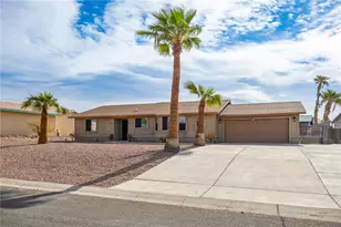 848 Indian Head Dr, Bullhead City, AZ 86429 - Photo 1
