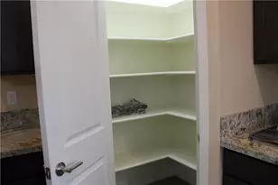 2300 Phoenix Ave, Kingman, AZ 86401 - Photo 8