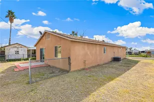 905 Swan Dr, Bullhead City, AZ 86442 - Photo 14