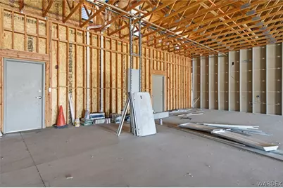 2440 Adobe Road #103-104, Bullhead City, AZ 86442 - Photo 16