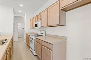 2372 Northstar Rd, Bullhead City, AZ 86442 - Photo 20