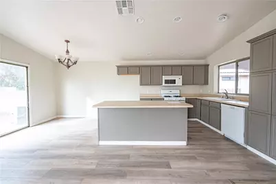 3952 E Packard Avenue, Kingman, AZ 86409 - Photo 4