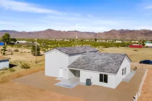 3799 N Araby Rd, Golden Valley, AZ 86413 - Photo 30