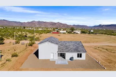 3799 N Araby Road, Golden Valley, AZ 86413 - Photo 28