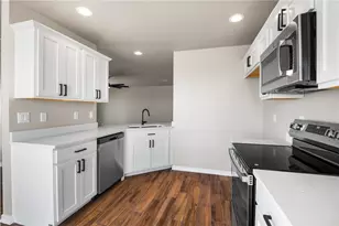 3799 N Araby Rd, Golden Valley, AZ 86413 - Photo 10