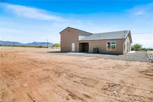 4715 W Burro Dr, Golden Valley, AZ 86413 - Photo 20