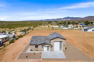 4715 W Burro Dr, Golden Valley, AZ 86413 - Photo 2