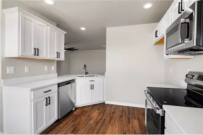 4715 W Burro Drive, Golden Valley, AZ 86413 - Photo 8