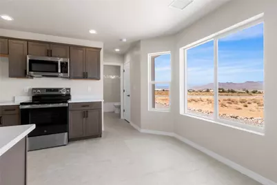 7593 E Sugarloaf Street, Kingman, AZ 86401 - Photo 8