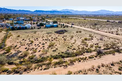 306-05-038B W Supai Drive, Golden Valley, AZ 86413 - Photo 14