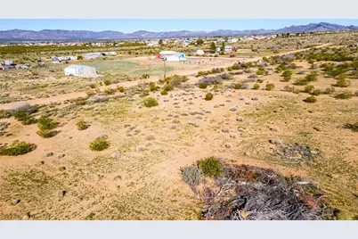 000 W Supai Drive, Golden Valley, AZ 86413 - Photo 20