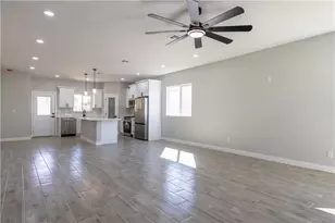 1924 Surf and Sand Dr, Bullhead City, AZ 86442 - Photo 10