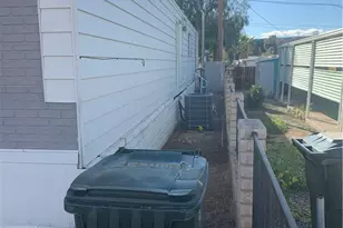 1933 W Robson Cir, Bullhead City, AZ 86442 - Photo 6