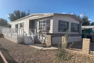 1933 W Robson Cir, Bullhead City, AZ 86442 - Photo 1