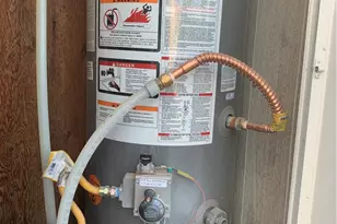 1933 W Robson Cir, Bullhead City, AZ 86442 - Photo 10