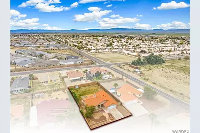 2008 E Mountain View Place, Fort Mohave, AZ 86426 - Photo 4