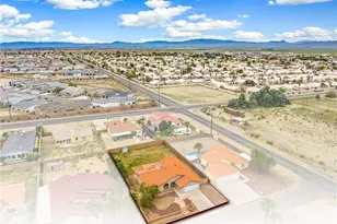 2008 E Mountain View Pl, Fort Mohave, AZ 86426 - Photo 4