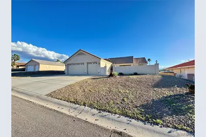 3468 Florence Avenue, Bullhead City, AZ 86429 - Photo 2
