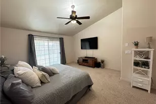 3468 Florence Ave, Bullhead City, AZ 86429 - Photo 32