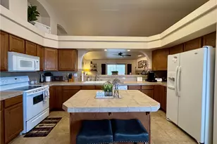 3468 Florence Ave, Bullhead City, AZ 86429 - Photo 8