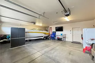 3468 Florence Ave, Bullhead City, AZ 86429 - Photo 38