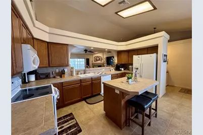 3468 Florence Avenue, Bullhead City, AZ 86429 - Photo 10