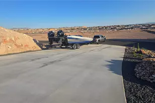 2875 Sinyala Canyon Dr, Bullhead City, AZ 86429 - Photo 2