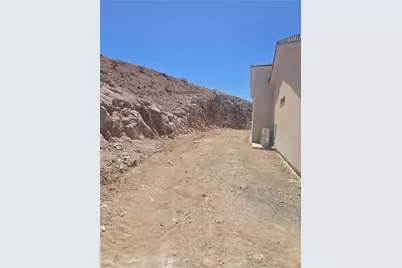 2875 Sinyala Canyon Drive, Bullhead City, AZ 86429 - Photo 36