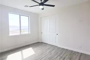 2875 Sinyala Canyon Dr, Bullhead City, AZ 86429 - Photo 6